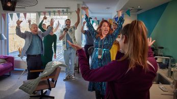 Dick van den Toorn, Manuel Broekman, Jamie Grant, and Sanne Langelaar in The Day After the Night Before (2023)