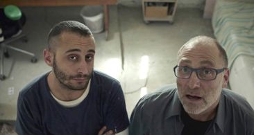 Tzahi Grad and Ala Dakka in The Cousin (2017)