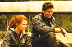 Alisen Down and Michael Trucco in Battlestar Galactica: The Plan (2009)