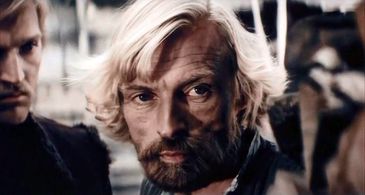 Aleksandr Kaydanovskiy and Nikolay Olyalin in Zolotaya rechka (1977)