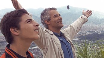 Anderson Ballesteros and Germán Jaramillo in Our Lady of the Assassins (2000)