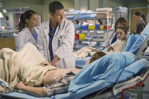 Justin Chambers, Chandra Wilson, Camilla Luddington, AJ Achinger, and Nicolas Bechtel in Grey's Anatomy (2005)