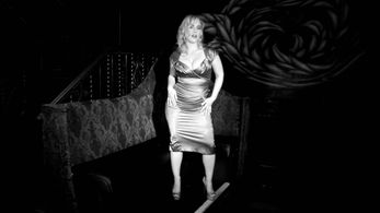 Natalie Victoria in Poison Pussy Cat (2014)