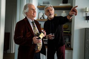 Joe Mantegna and Henry Winkler in Barry: crazytimesh*tshow (2022)