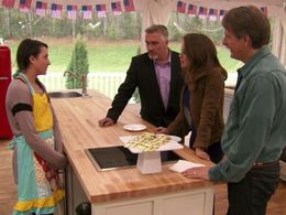 Jeff Foxworthy, Marcela Valladolid, Paul Hollywood, and Whitney Appleton Beery in The American Baking Competition (2013)