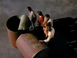 Gary Conway, Kurt Kasznar, Deanna Lund, Don Marshall, and Don Matheson in Land of the Giants (1968)