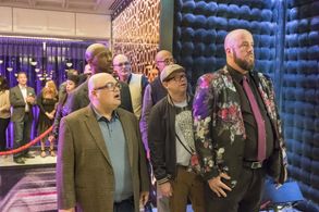 Alden Ray, Alan Heitz, Erik Marion, Reggie Watkins, and Chris Sullivan in This Is Us (2016)