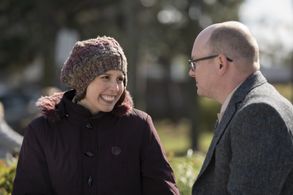 Mark Proksch and Vanessa Bayer in What We Do in the Shadows (2019)