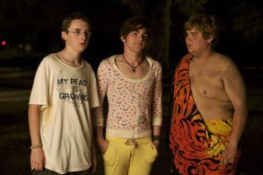 Drake Bell, Andrew Lewis Caldwell, and Kevin Covais in College (2008)