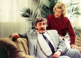 Július Satinský and Jana Svandová in Hamster in a Nightshirt (1988)