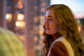 Amy James-Kelly as Rachel in Everyone Else Burns