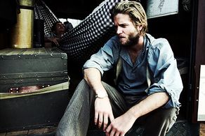 Cinema, Aspirins and vultures