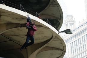 Hanging from the Marina Towers(Chicago) 4 stories up!