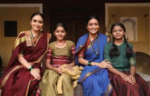 Sonali Patil and Amruta Khanvilkar in Har Har Mahadev (2022)