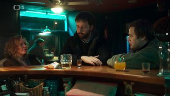 Jitka Sedlácková, Jan Strejcovský, and Martin Kysperský in Jak si nepodelat zivot (2019)