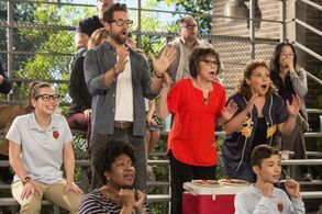 Rita Moreno, Justina Machado, Todd Grinnell, and Isabella Gomez in One Day at a Time (2017)