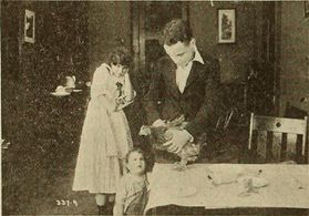 Gladys Hulette in Her New York (1917)