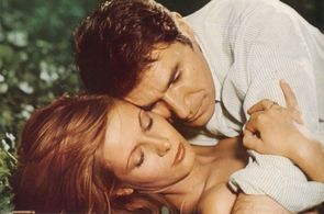 Robert Hossein and Claude Jade in Forbidden Priests (1973)