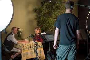 On the set with Lindsay Wagner - scene with Mya