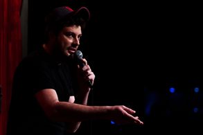 Danilo Gentili in Danilo Gentili: Volume I (2011)