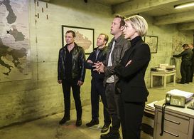 Scott Caan, Chris Vance, Alex O'Loughlin, and Julia Ubrankovics in Hawaii Five-0 (2010)