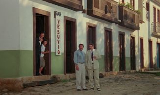 Marcello Mastroianni, Fernando Ramos da Silva, Paulo Goulart, and Ricardo Petráglia in Gabriela (1983)