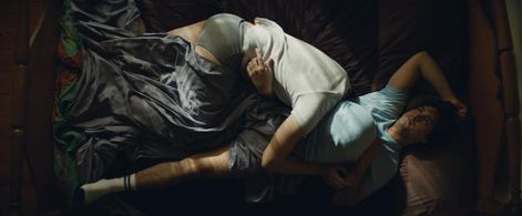 Ryan Corr and Craig Stott in Holding the Man (2015)