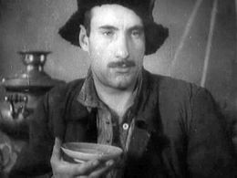 Sergey Gerasimov in Alone (1931)