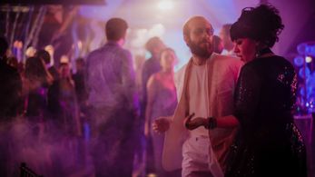 Roger Wasserman and Maria Castillo in Miriam Miente