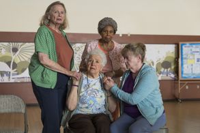 Phyllis Applegate, Bonnie Bartlett, Carol Mansell, and Jean Effron in Better Call Saul (2015)
