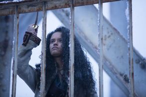 Jordan Loughran in Emerald City (2016)