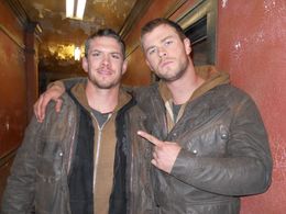 Chris Hemsworth and Antal Kalik in Red Dawn (2012)