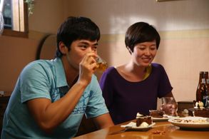 Moon So-ri and Kang-woo Kim in Hahaha (2010)