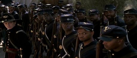 Andre Braugher, Jihmi Kennedy, Joseph Alex, and Donovan Leitch Jr. in Glory (1989)