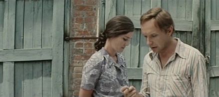 Andrey Myagkov and Zhanna Prokhorenko in Strakh vysoty (1976)