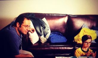 Paulo Machline directing Pedro Vinicius on set. Filho Eterno, 2016.