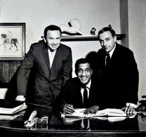 WMA with Sammy signing with Hilly Elkins