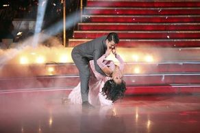 Cheryl Burke and Rob Kardashian in Dancing with the Stars (2005)