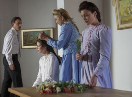 Tony Goldwyn, Sabina Gadecki, Jeni Reed, and Barbie Robertson in Outlaw Prophet: Warren Jeffs (2014)