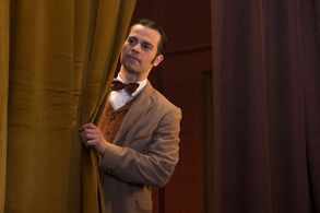 Aris Athanasopoulos in Murdoch Mysteries: Murdoch Schmurdoch