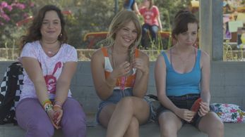 Dina Senderson, Dana Meinrath, and Liran Korotkin in Cerasus (2012)