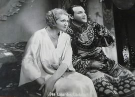 Margit Suchy and Richard Tauber in The Land of Smiles (1930)