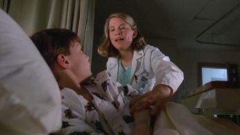 Jacqueline Dandeneau and Joel Palmer in The X-Files (1993)