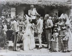Don Alvarado, Frankie Genardi, Soledad Jiménez, Robert Emmett Keane, John St. Polis, Victor Varconi, and Fay Wray in Cap