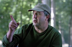 Roger Michell in Enduring Love (2004)