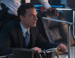Justin Kirk in APB (2017)