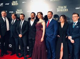 Will Thorp, Ali Atay, Marleen Mathews, and Erkan Kolçak Köstendil in Turkish Ice-Cream (2019)