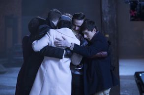 Ginnifer Goodwin, Lana Parrilla, Rebecca Mader, Colin O'Donoghue, Jared Gilmore, and Josh Dallas in Once Upon a Time (20