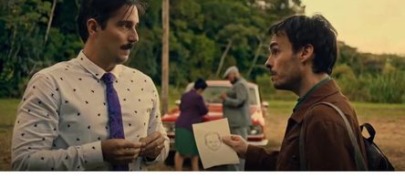 Still frame from Sujeito Oculto