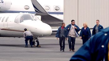 Patricia Arquette, James Van Der Beek, Shad Moss, and Charley Koontz in CSI: Cyber (2015)